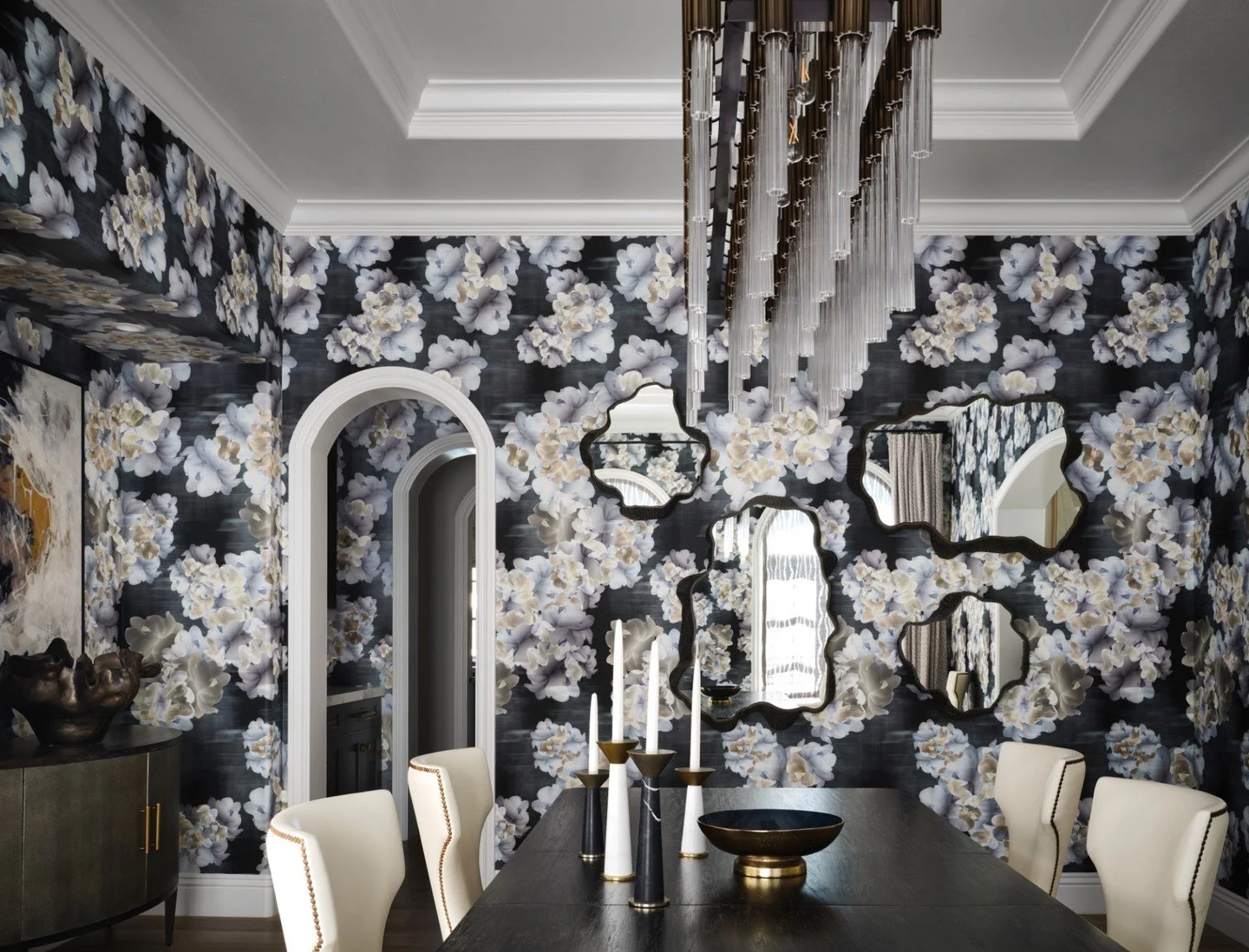 Flower power. #westrubyproject #caseyhowardinteriordesign 
📸: @douglasfriedman
styling: @allegrahsiaostylist