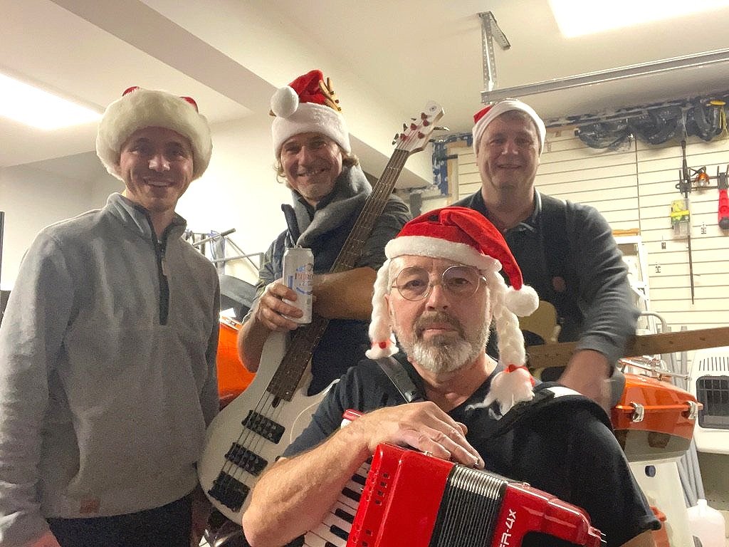 Good Cheering Sweet December release