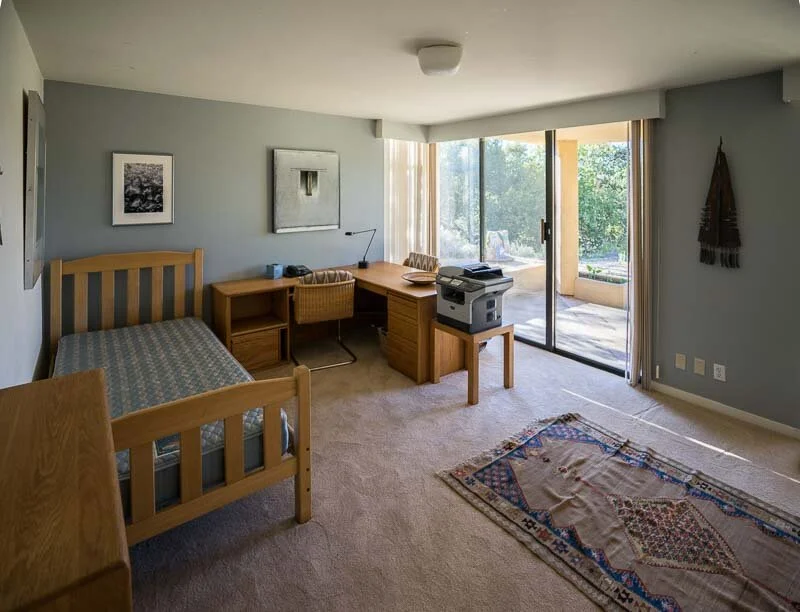 Bedroom 2 (1 of 4).jpg