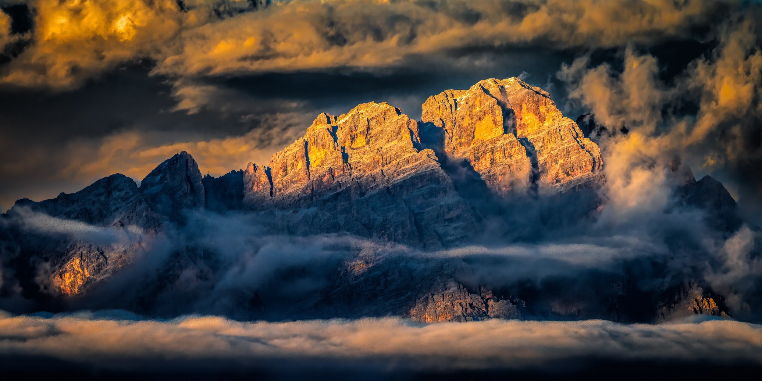 Dolomites-4.jpg