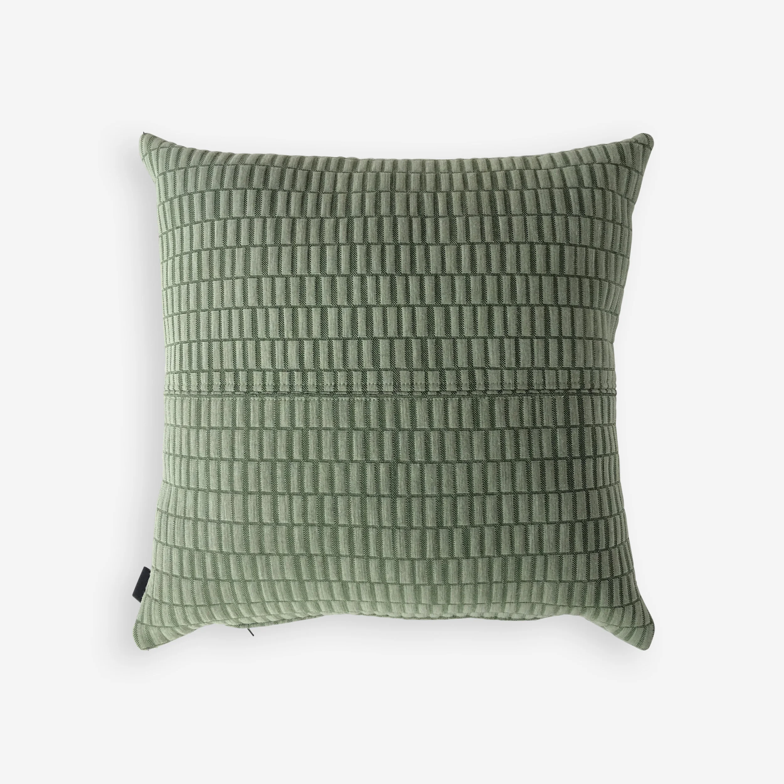 B6AA86AC-6784-48D4-8BCF-1C87AACF18F9