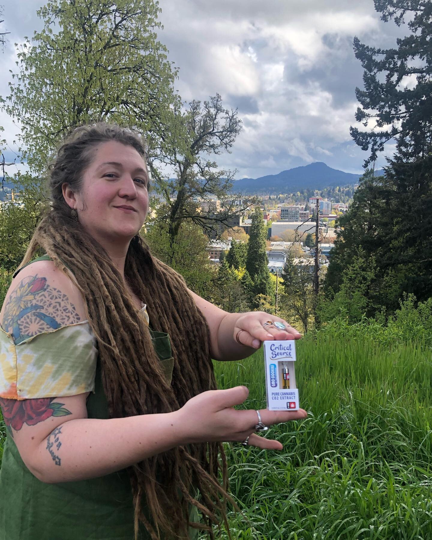 &ldquo;It&rsquo;s definitely my 4/20 choice.&rdquo; @jujubeegrateful 

#criticalsource #olcc #extracts #fullspectrum #gmocookies #kief #420 #antiochgold 

Do not operate a vehicle or machinery under the influence of this drug.  For use only by adults
