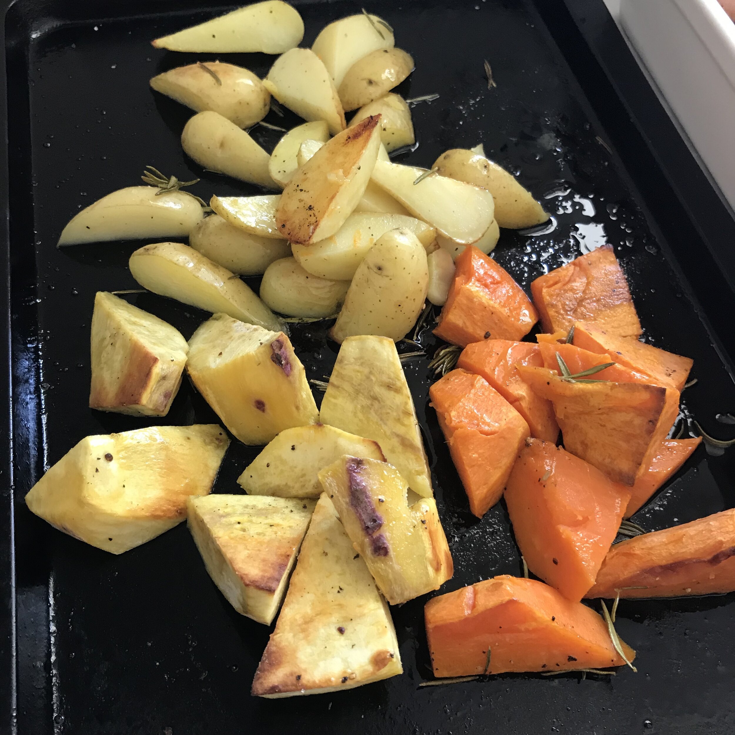 I used a mix of baby potatoes, kumara and pumpkin, but feel free to use whatever you have available :)