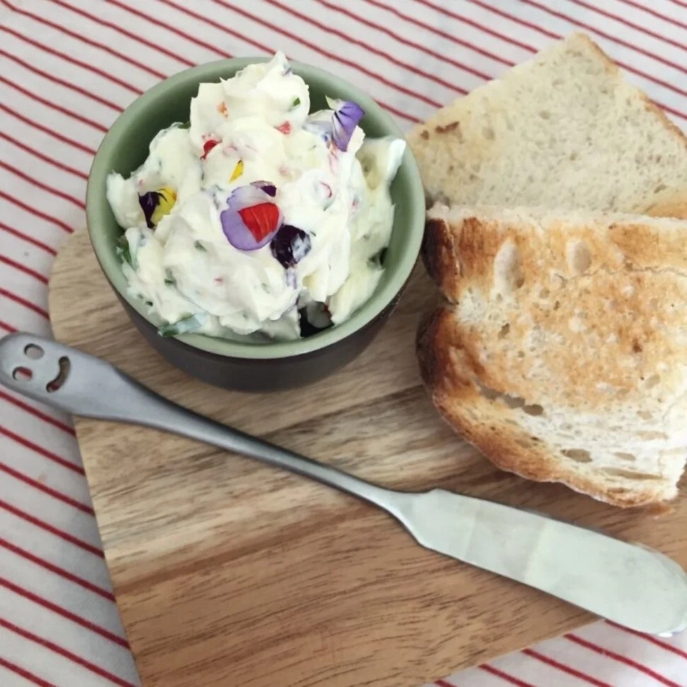 Great for the lunchbox :)