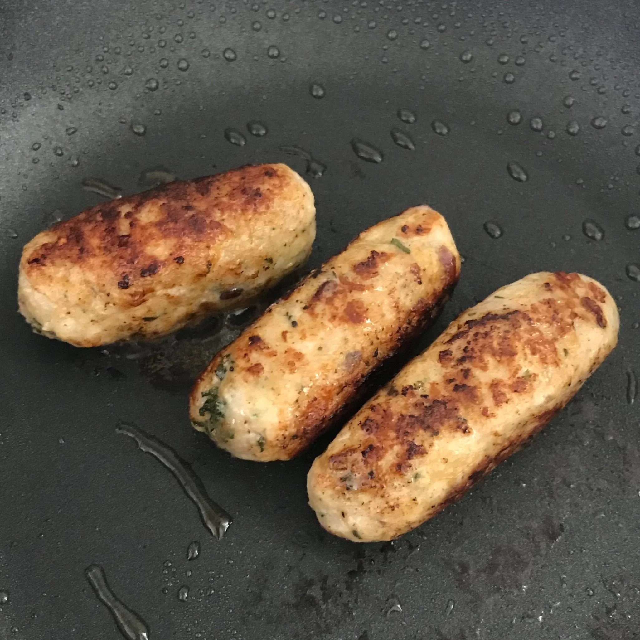 Mini Pork, Apple &amp; Herb 'Sausages'