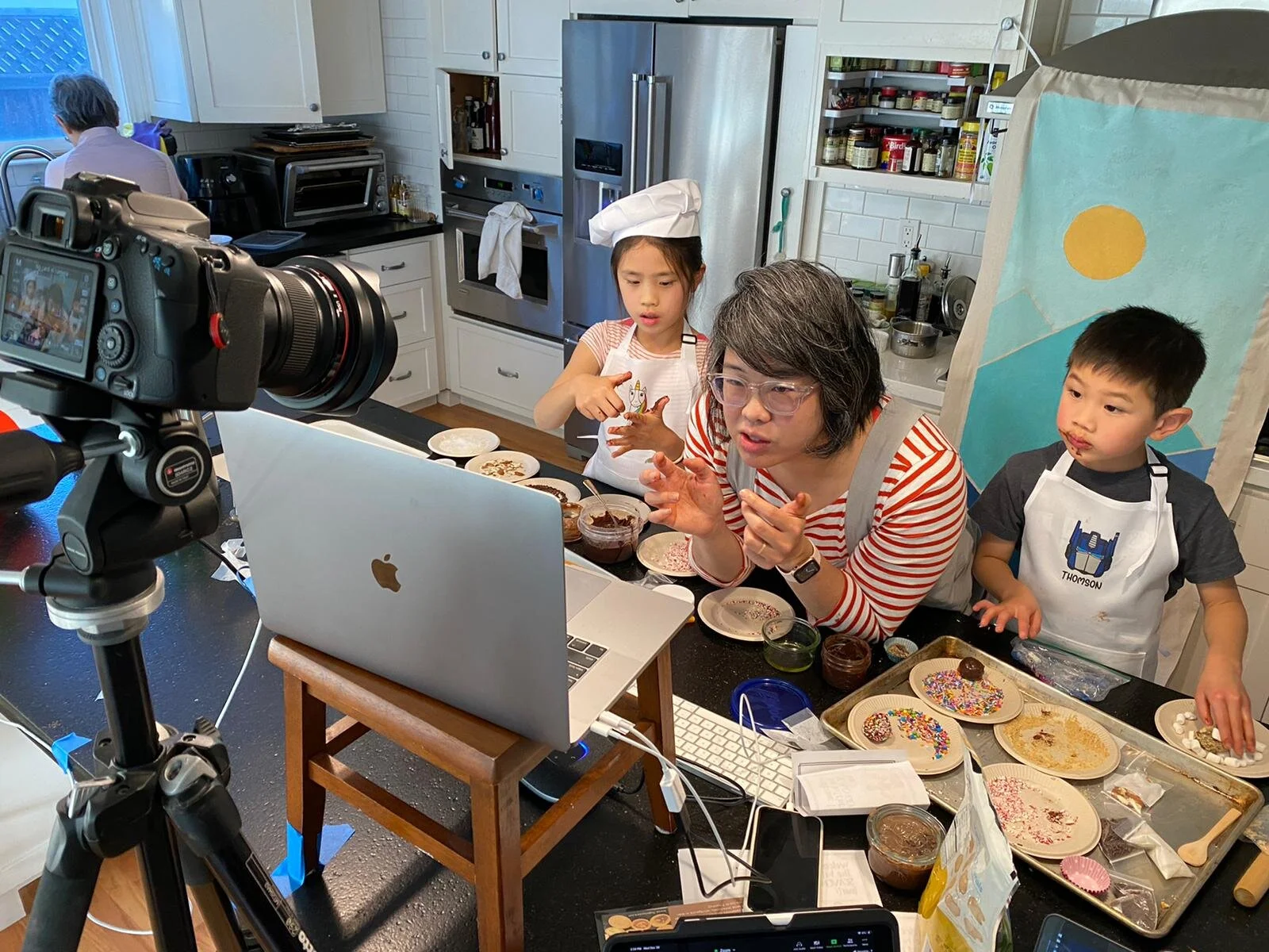 Brigadeiro virtual birthday party for kids
