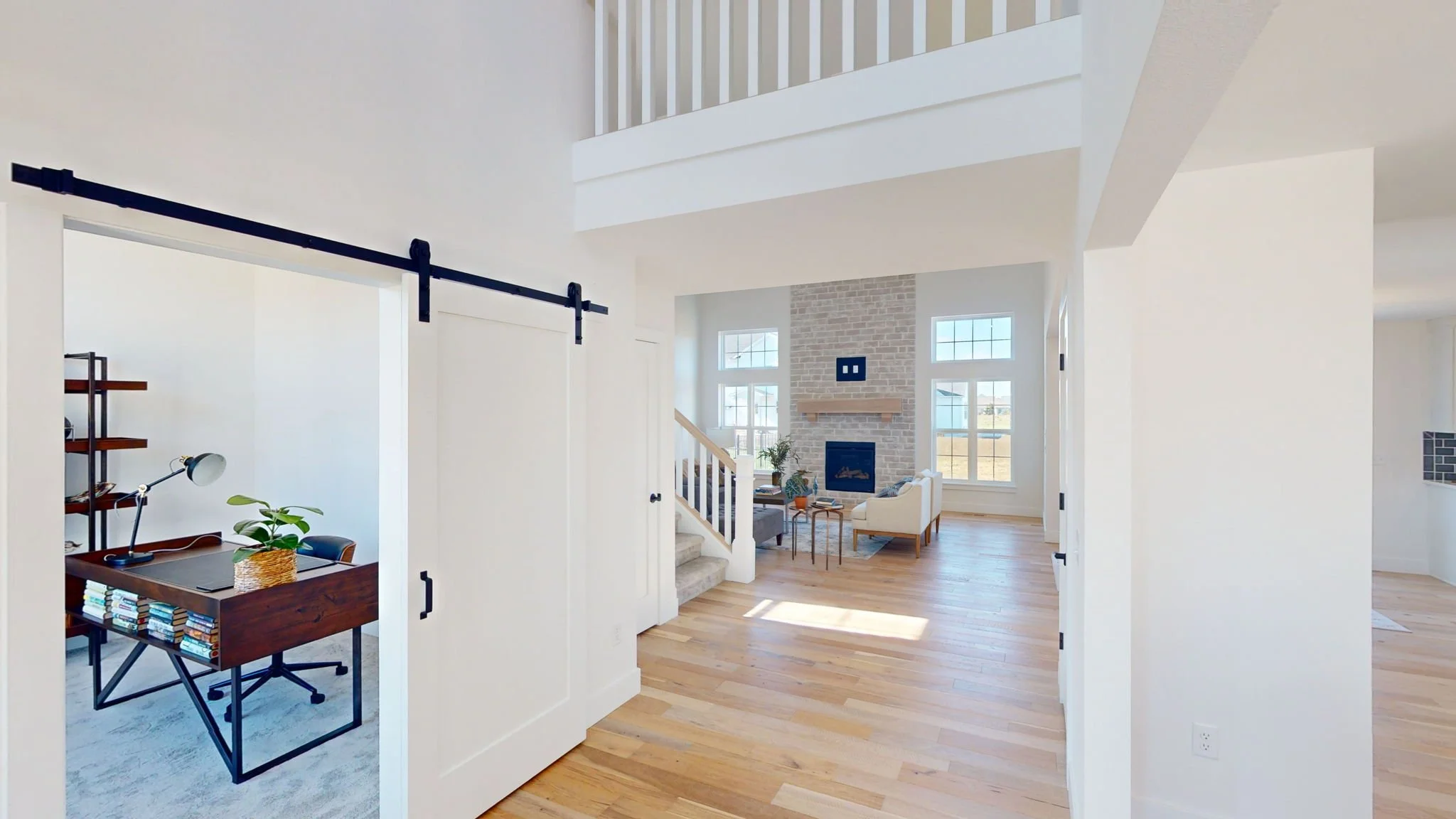 The Canterbury: Foyer & Study