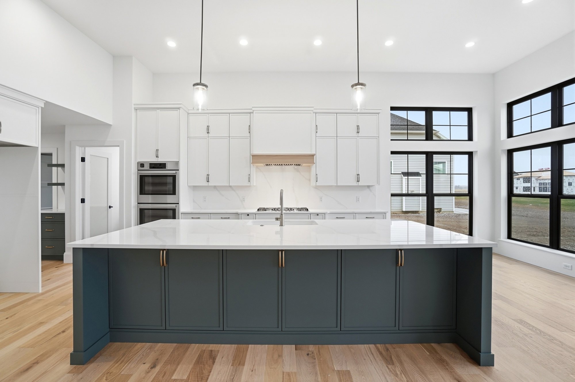 The Ridgemont: Kitchen 