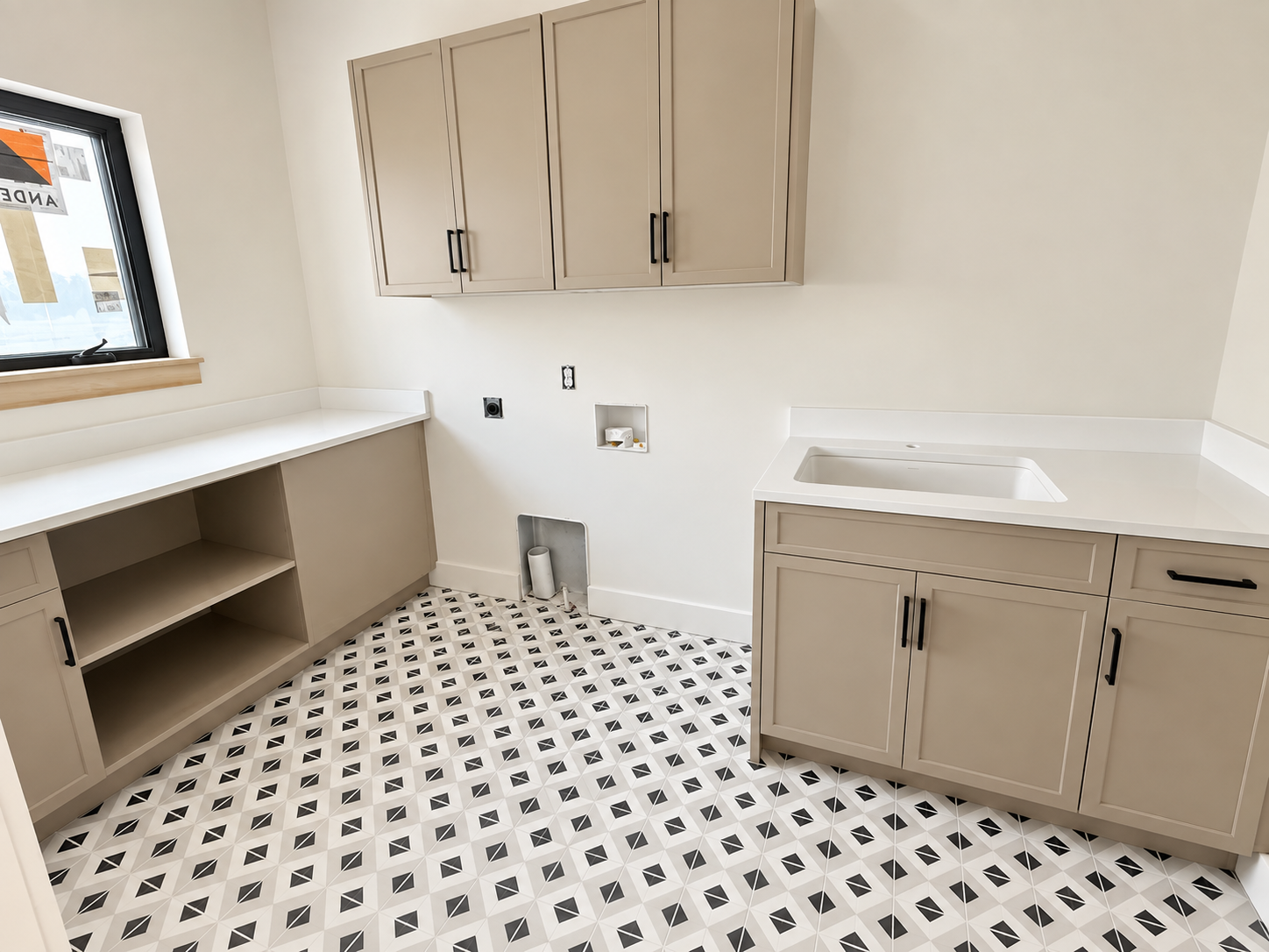 The Modern Kenwood: Laundry Construction Progress