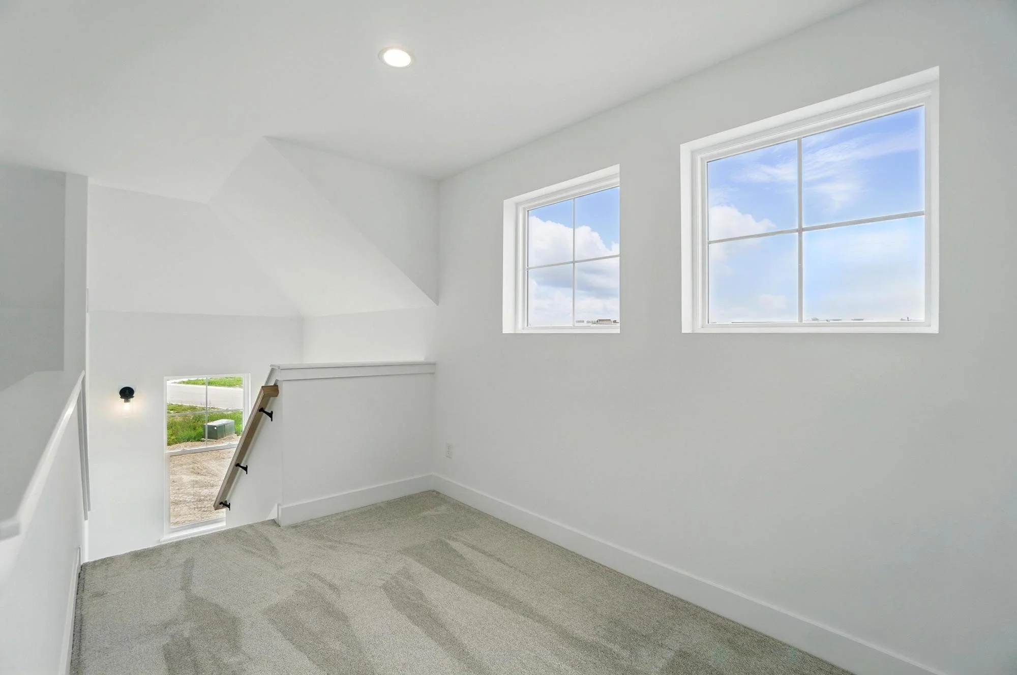 The Lexington: Second Floor Loft 