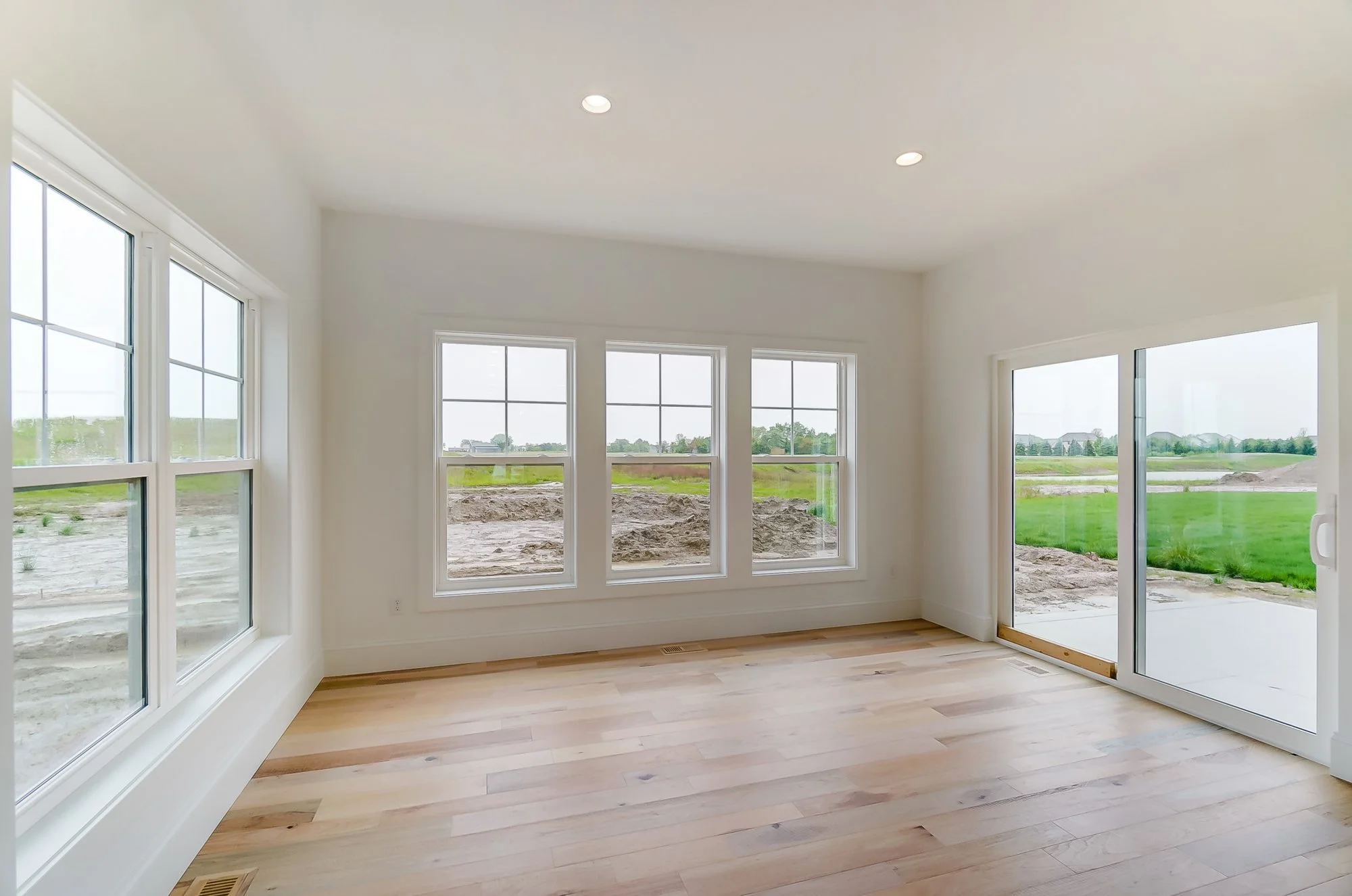 The Prestonwood: Dinette