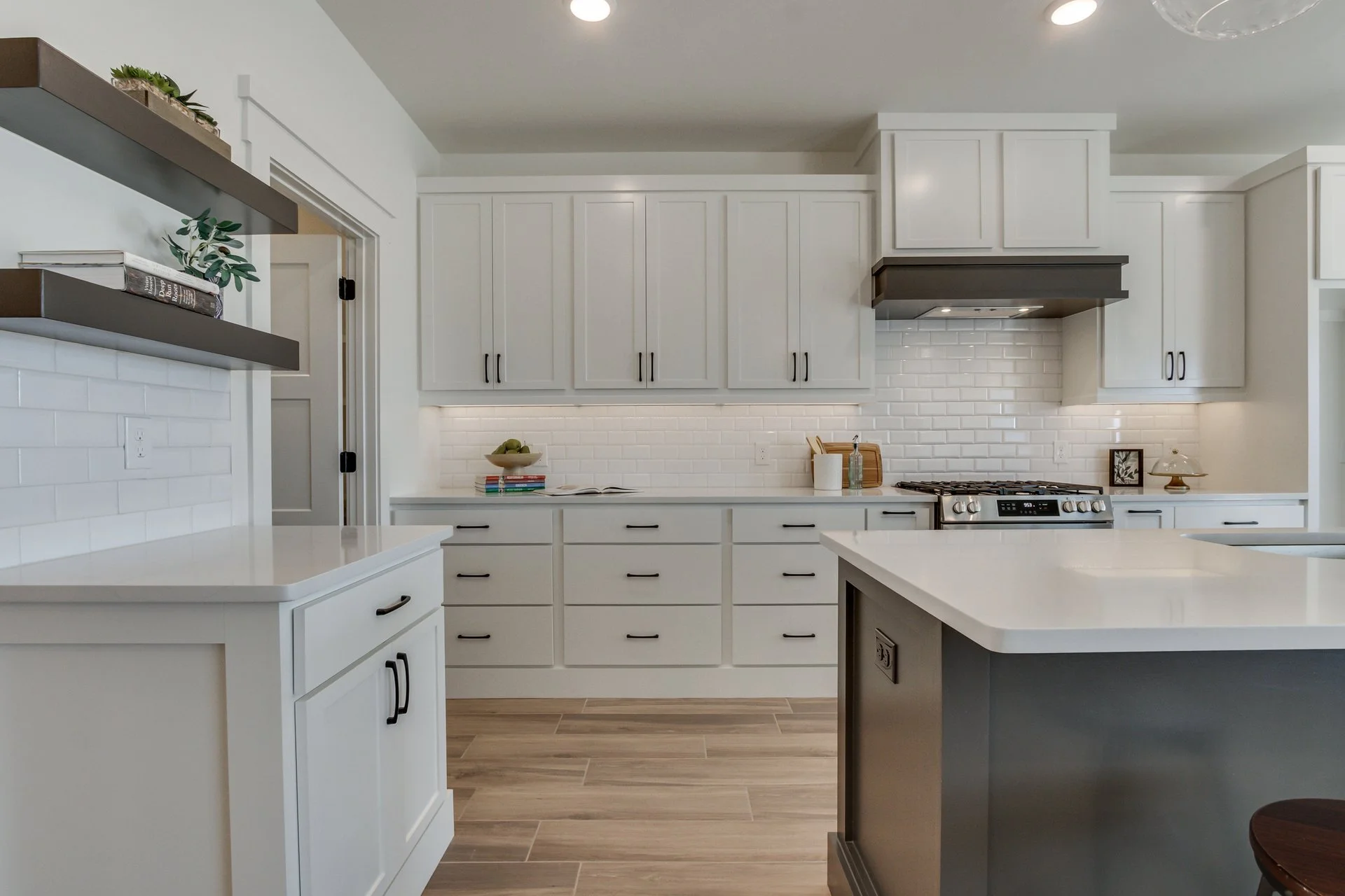 11624 NW 102nd -29.jpg-SMALL.JPG