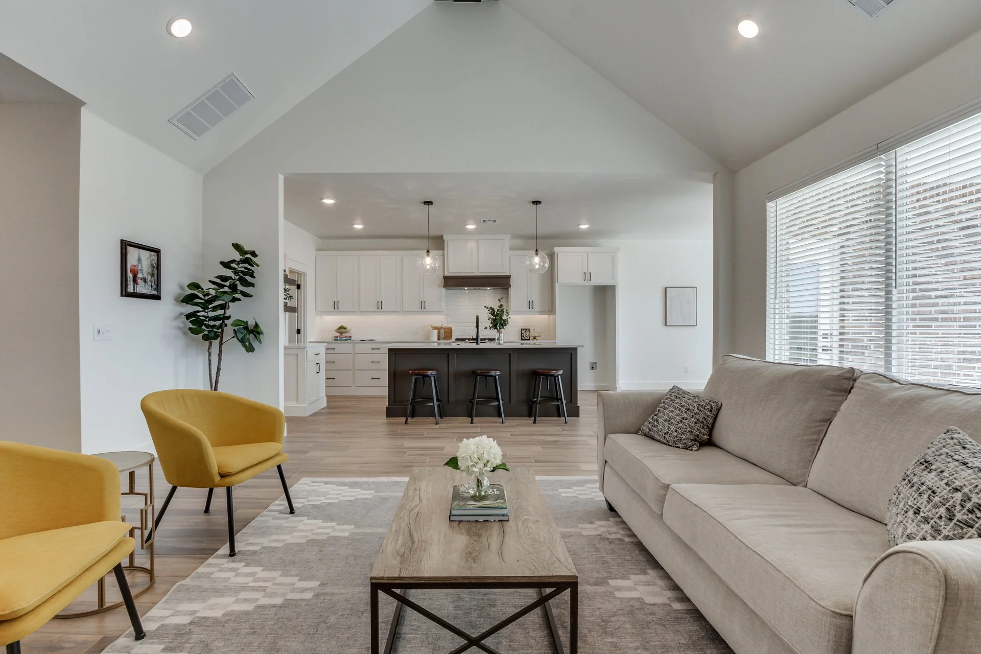 11624 NW 102nd -17.jpg-SMALL.JPG