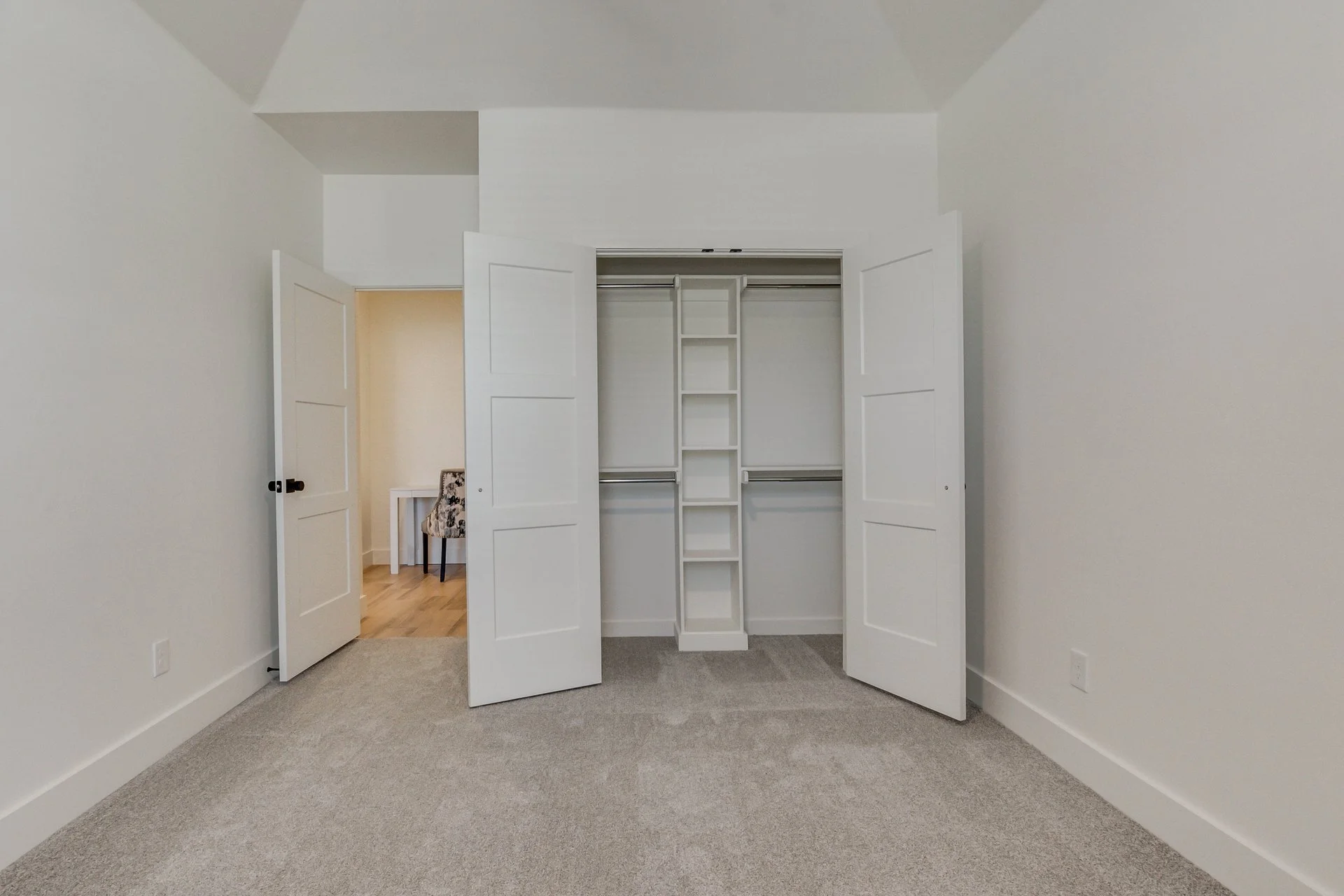 11624 NW 102nd -59.jpg-SMALL.JPG