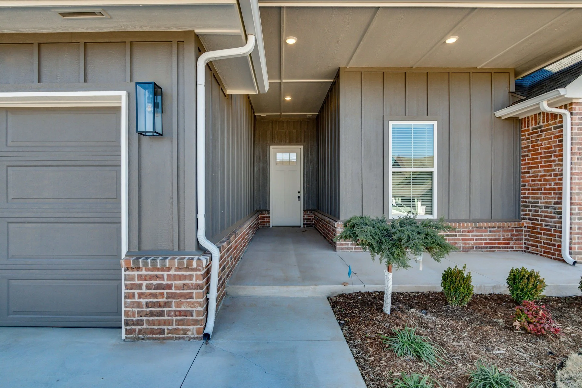 11624 NW 102nd .jpg-SMALL.JPG