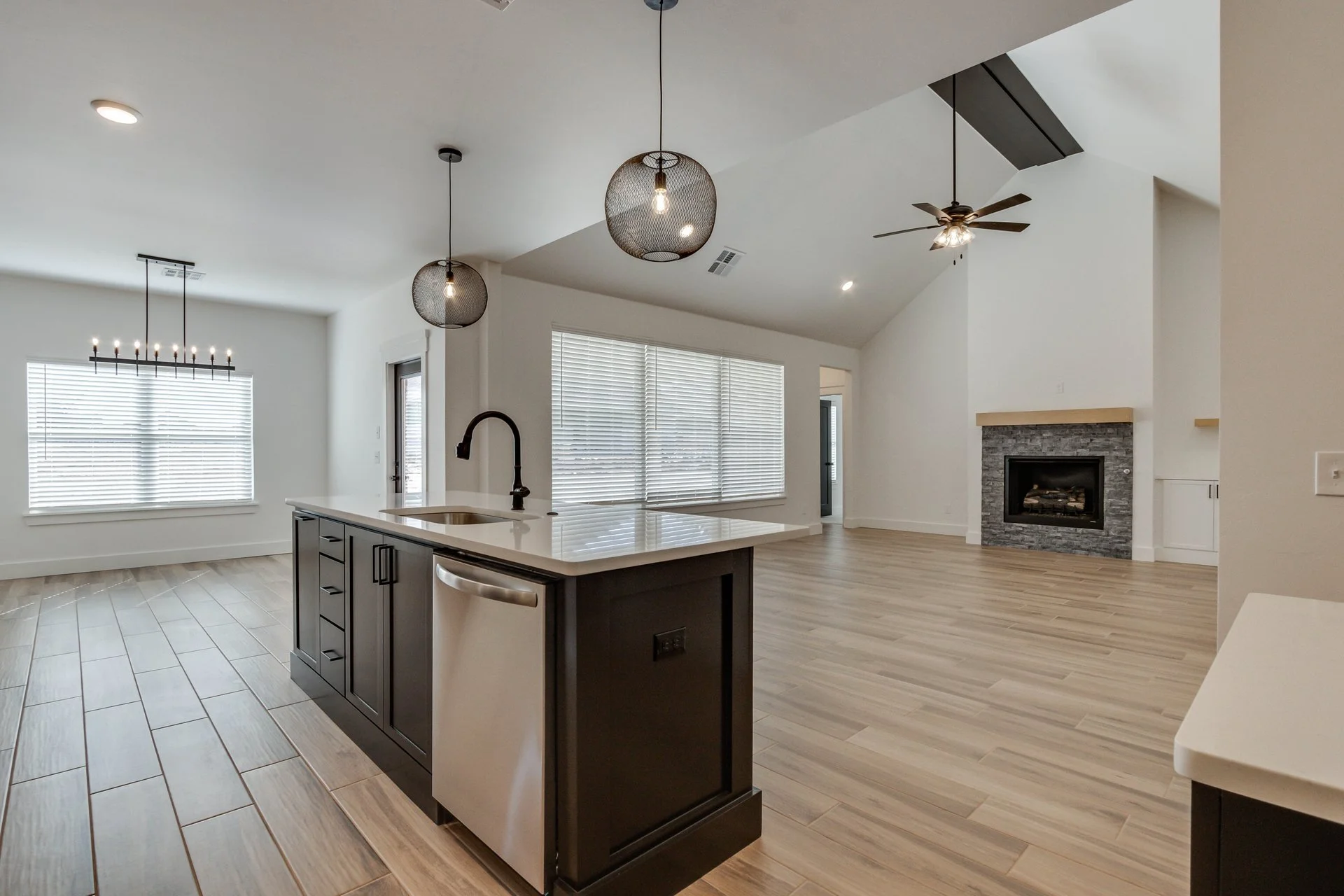 11708 NW 106th -25.jpg-SMALL.JPG