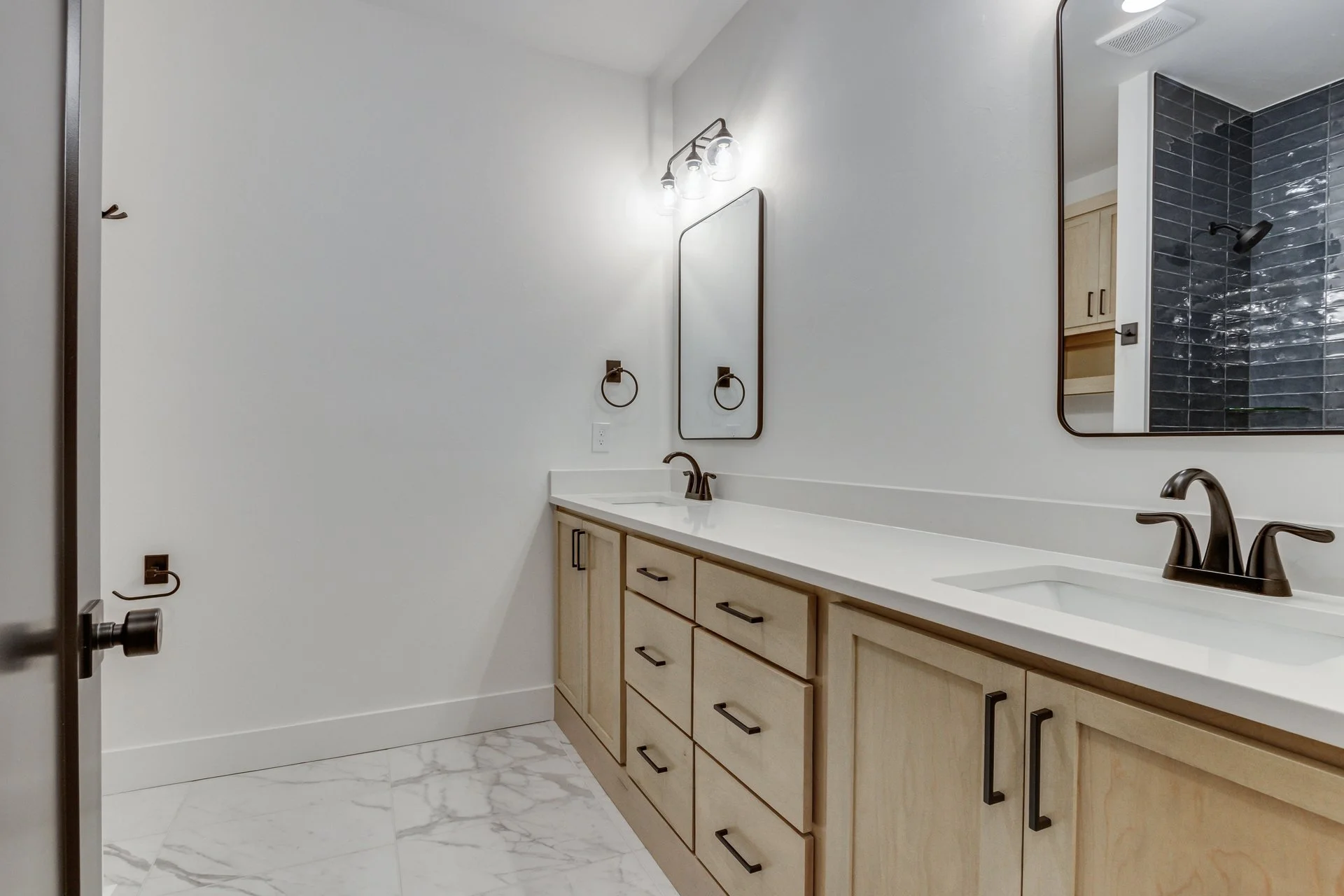 11708 NW 106th -50.jpg-SMALL.JPG