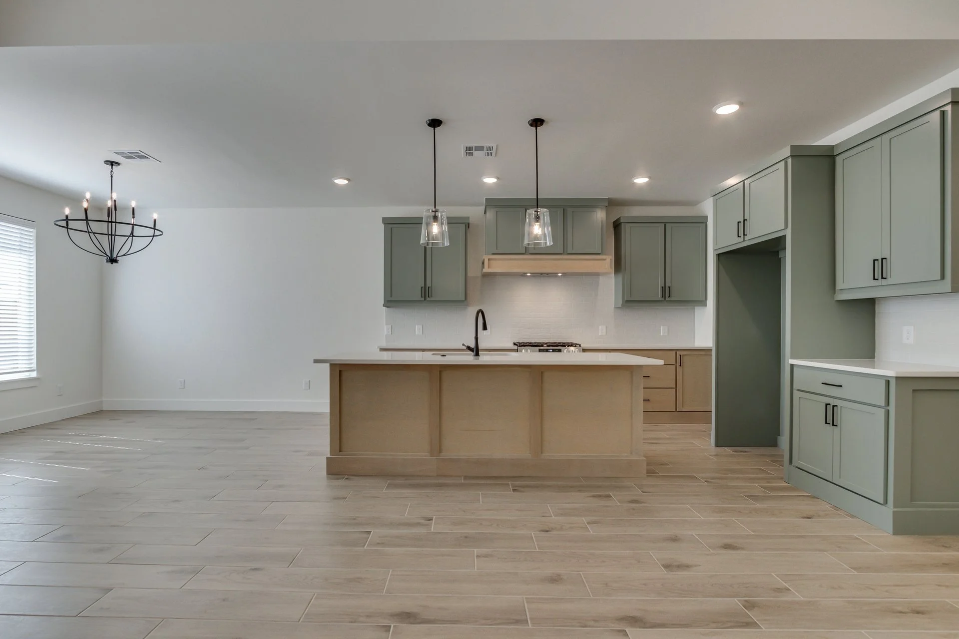 11712 NW 106th -19.jpg-SMALL.JPG