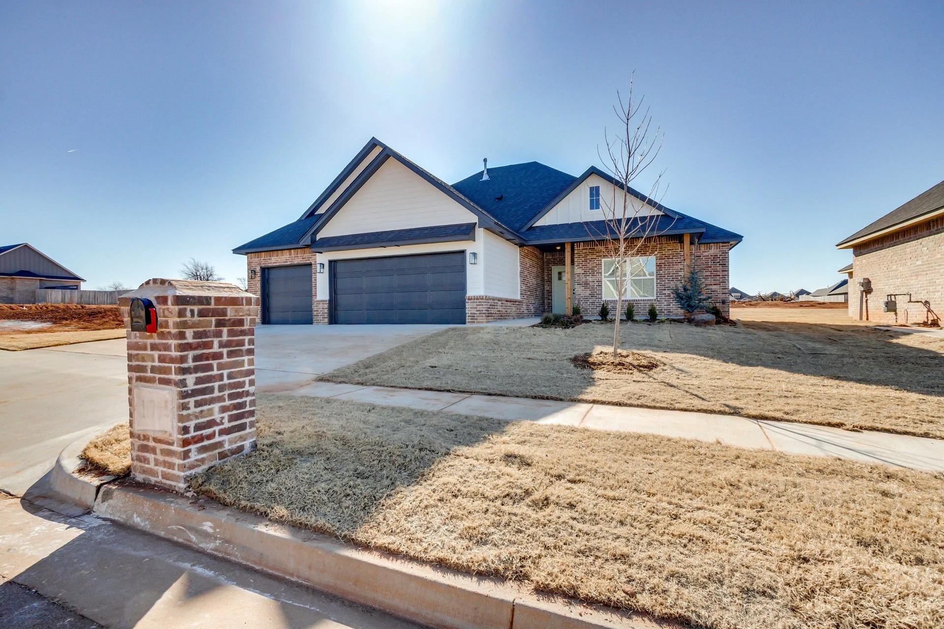 11704 NW 106th-4.jpg-SMALL.JPG