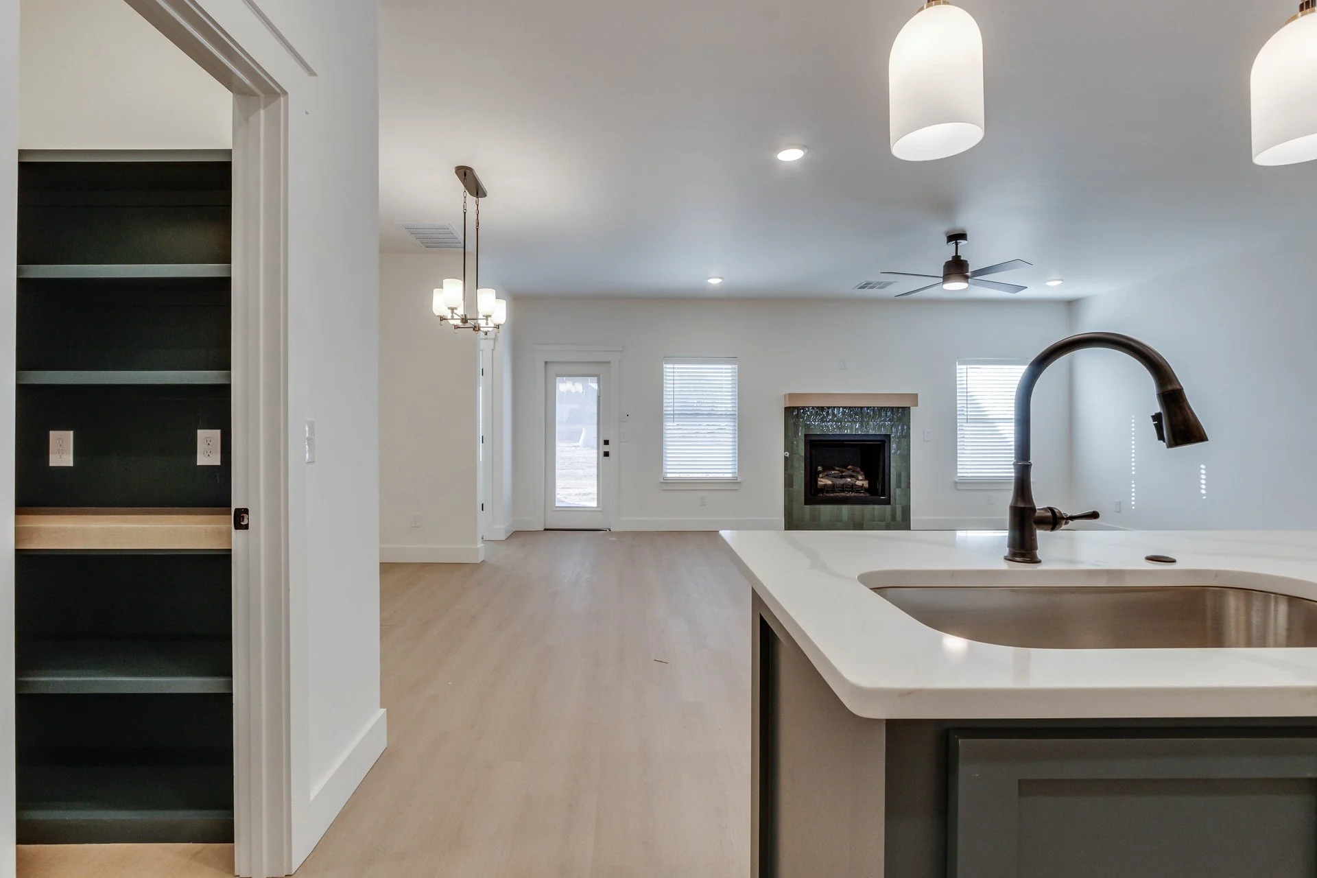 11704 NW 106th-26.jpg-SMALL.JPG