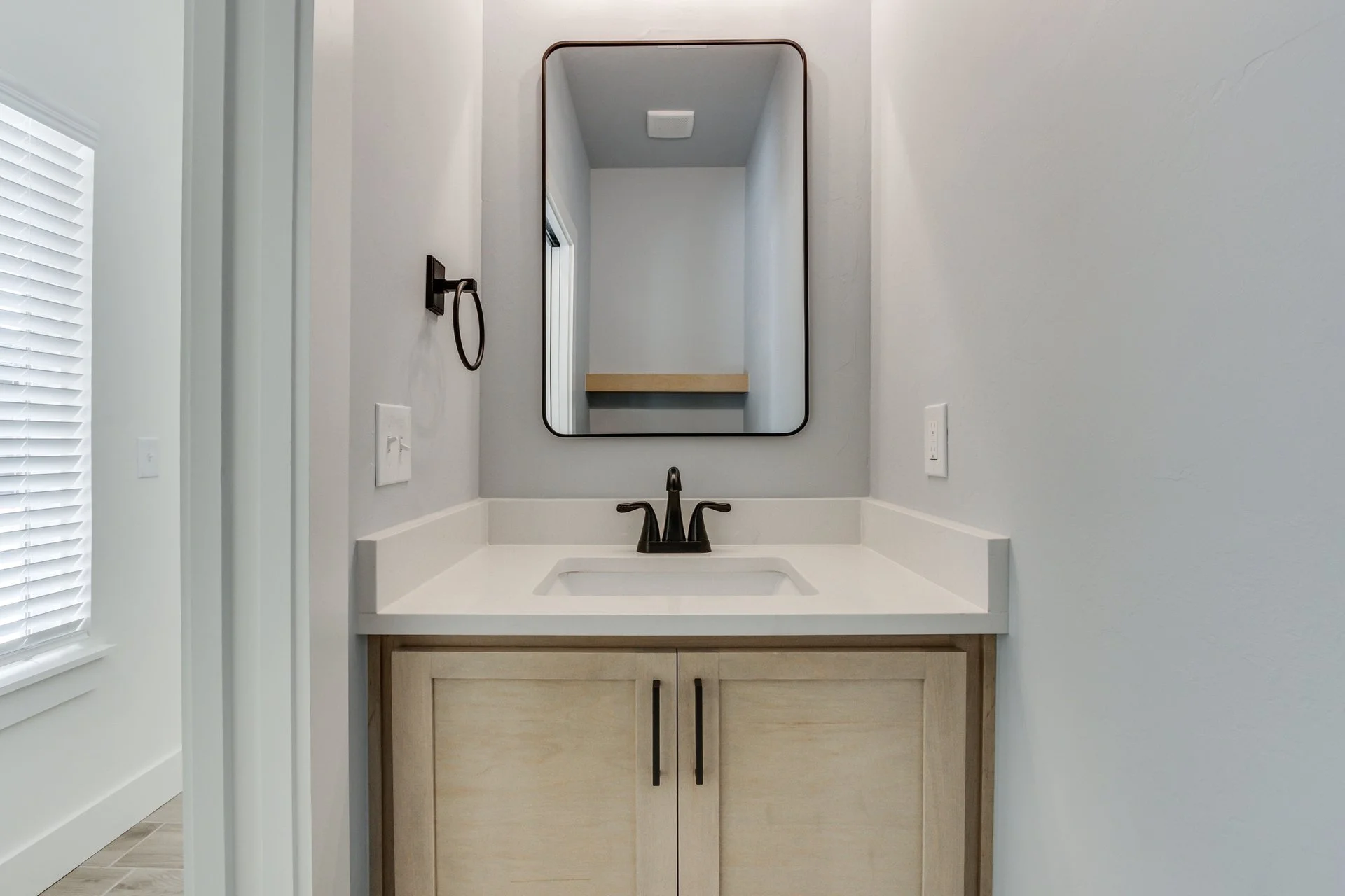 11712 NW 106th -48.jpg-SMALL.JPG