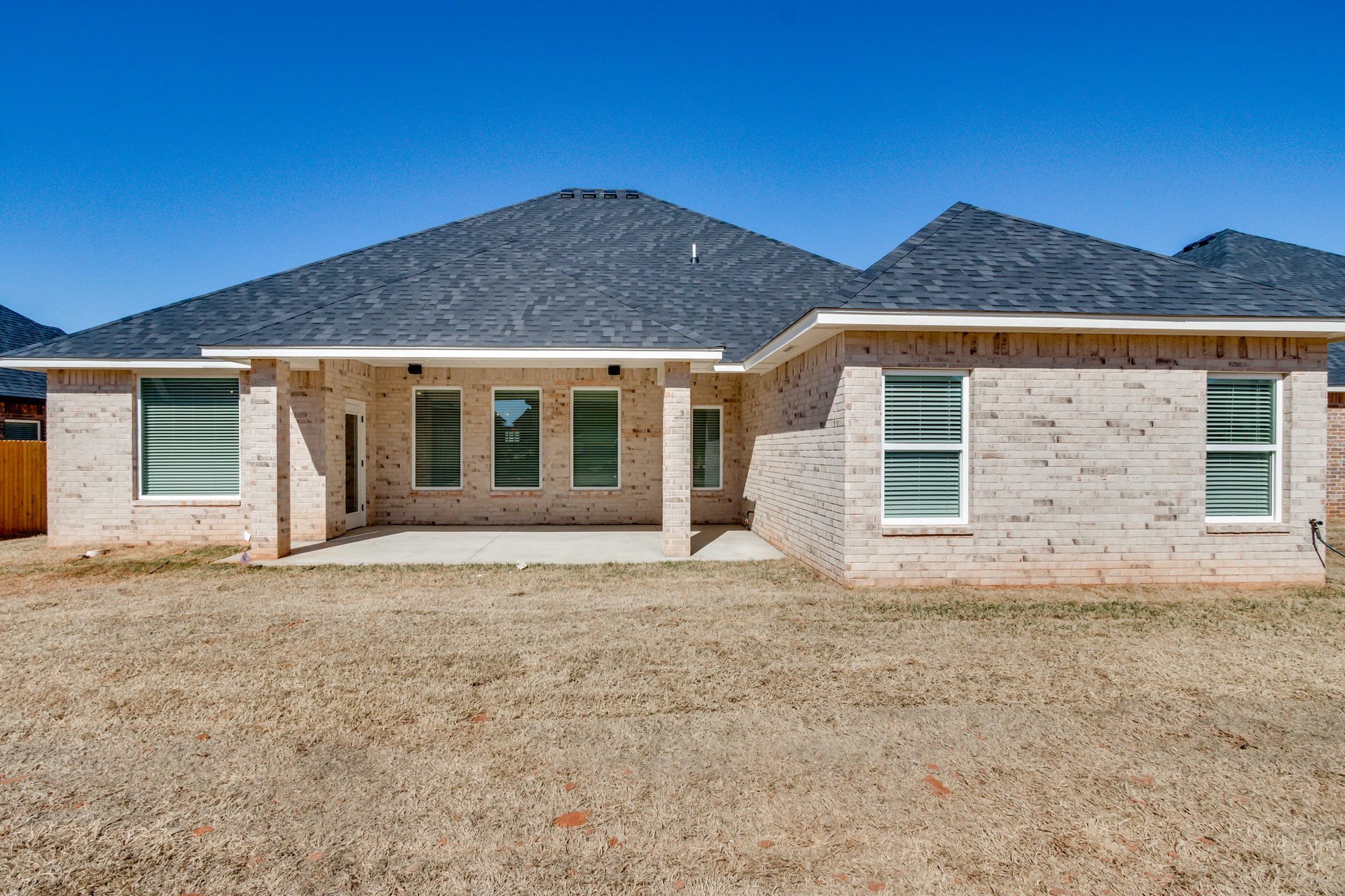 11712 NW 106th -60.jpg-SMALL.JPG