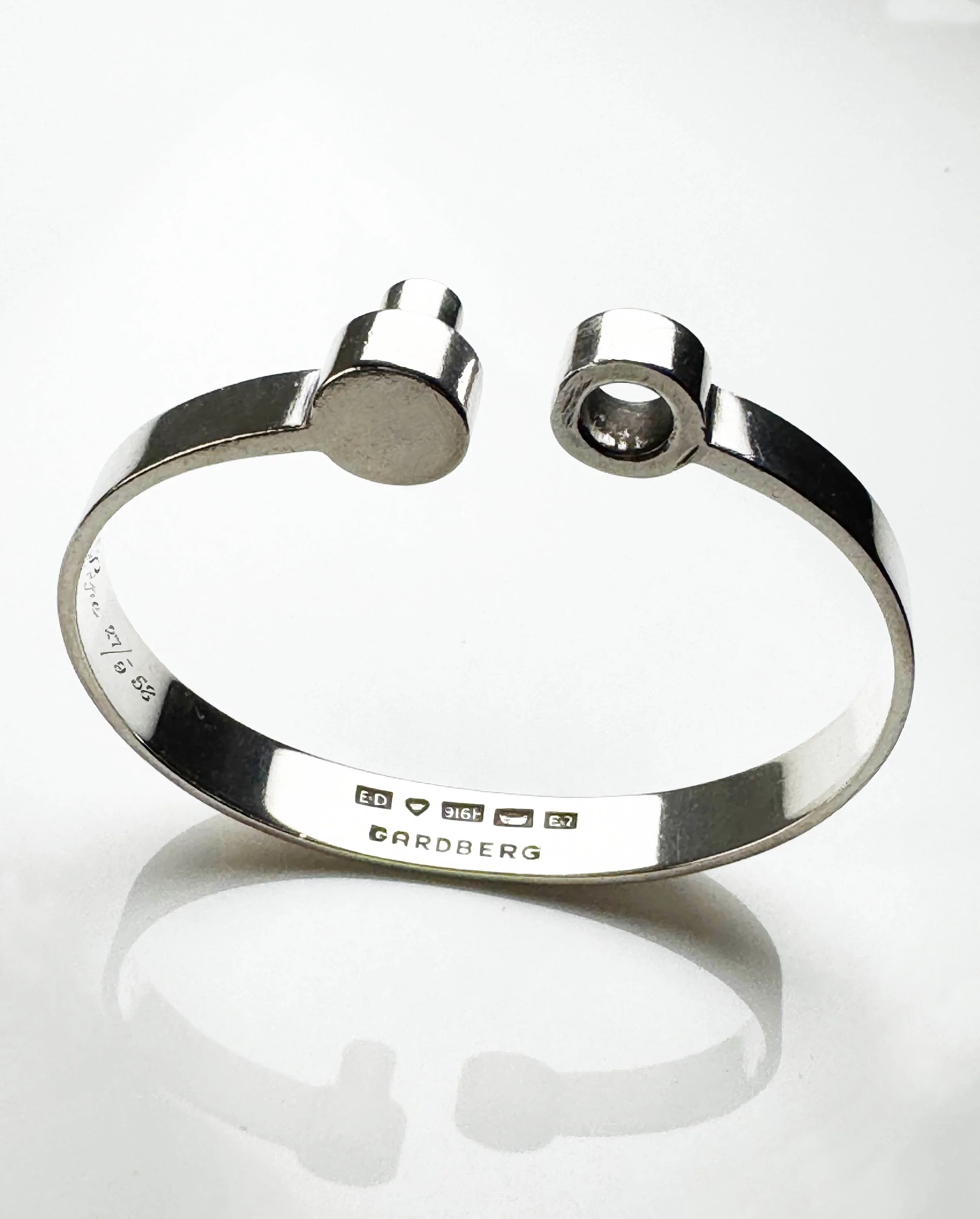 Bertel Gardberg bangle 3.jpg