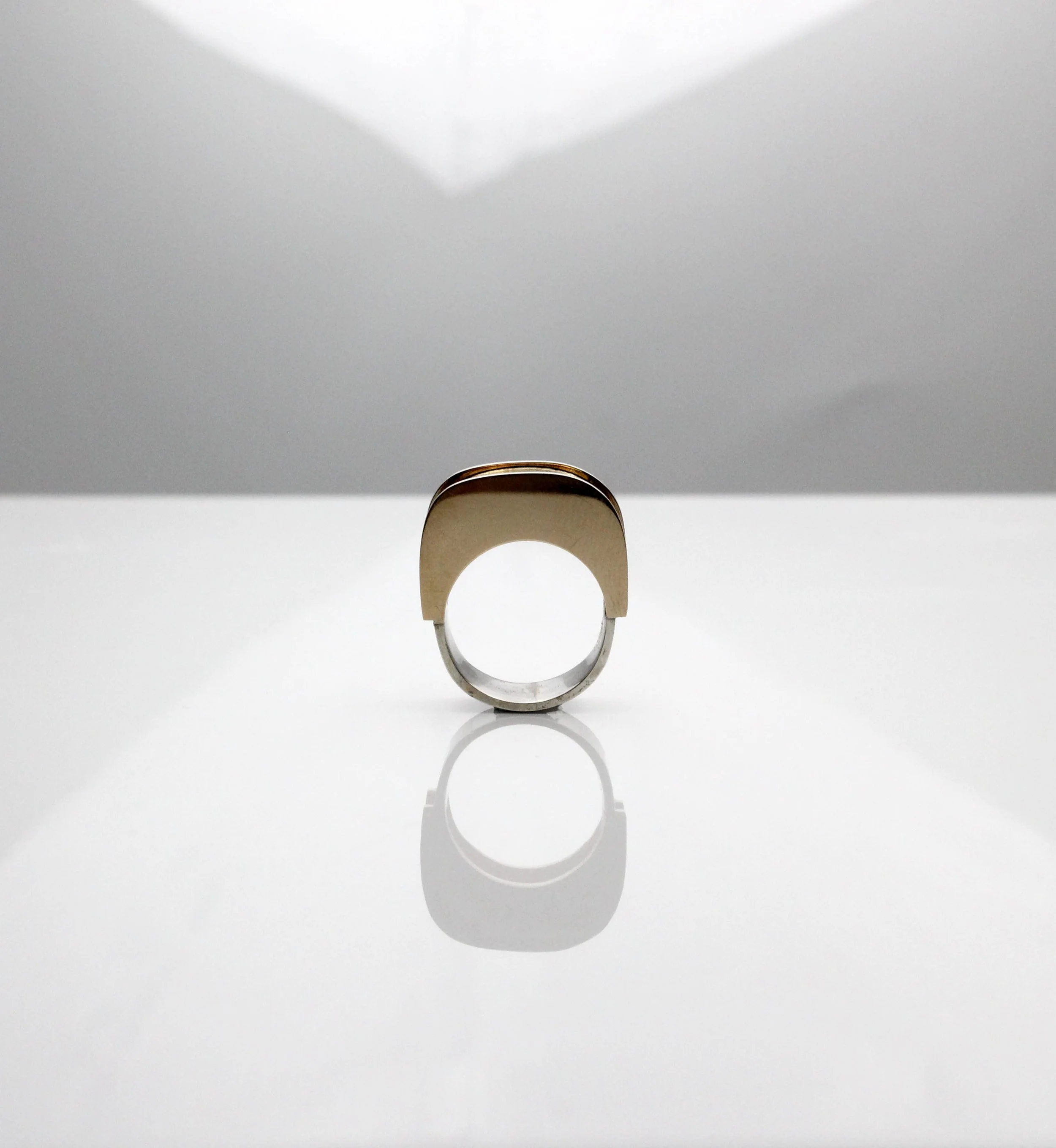 PEKKA PIEKAINEN- RING 6.2.jpg