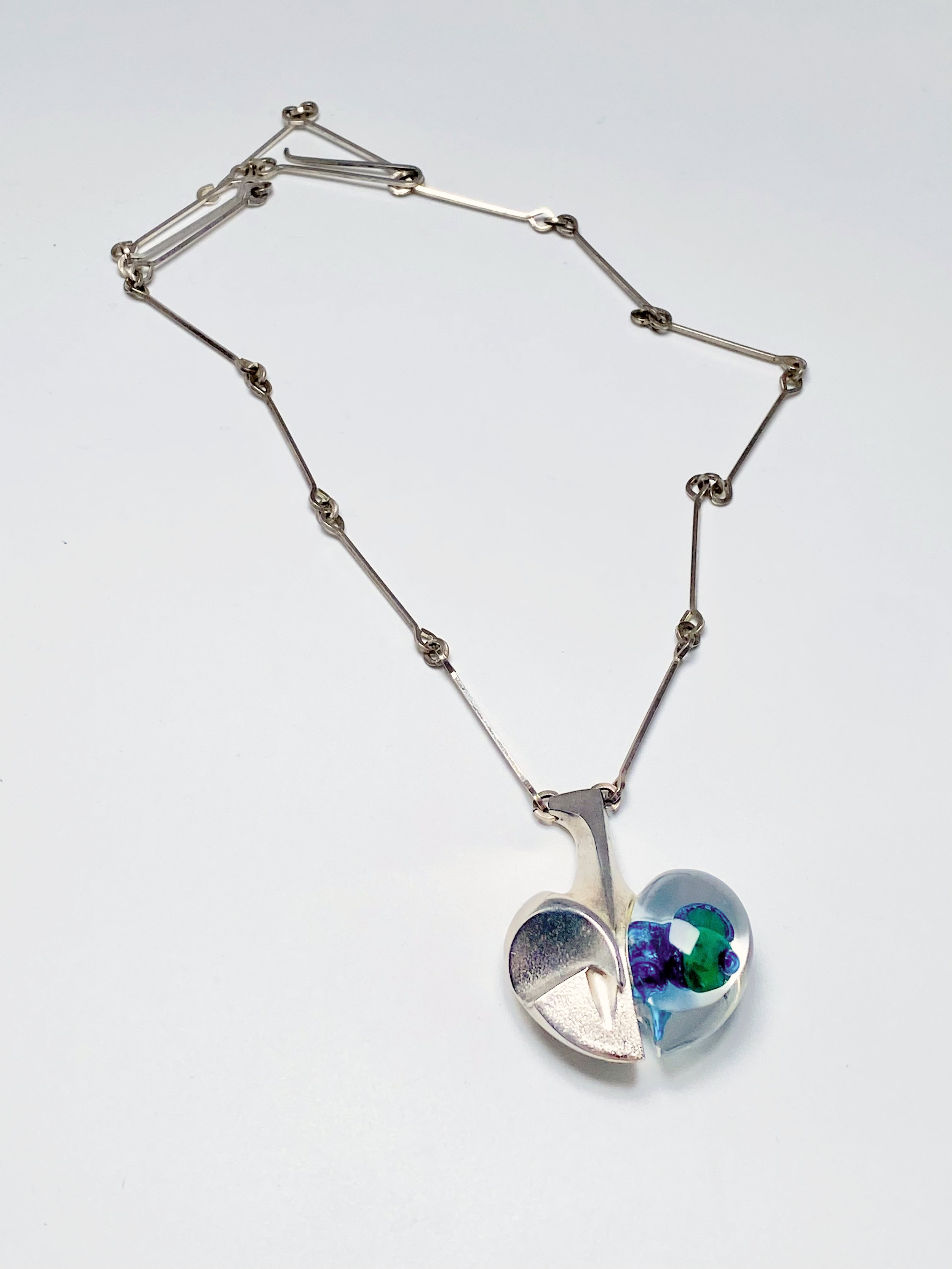 BW necklace 2.2.jpg