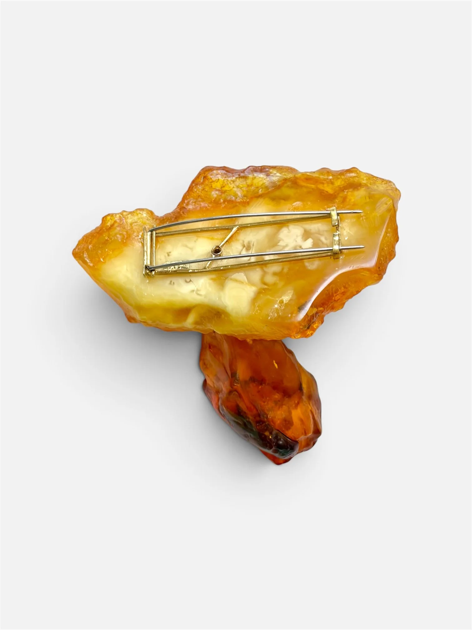 Daniel Kruger_art jewelry-amber brooch 1.JPG
