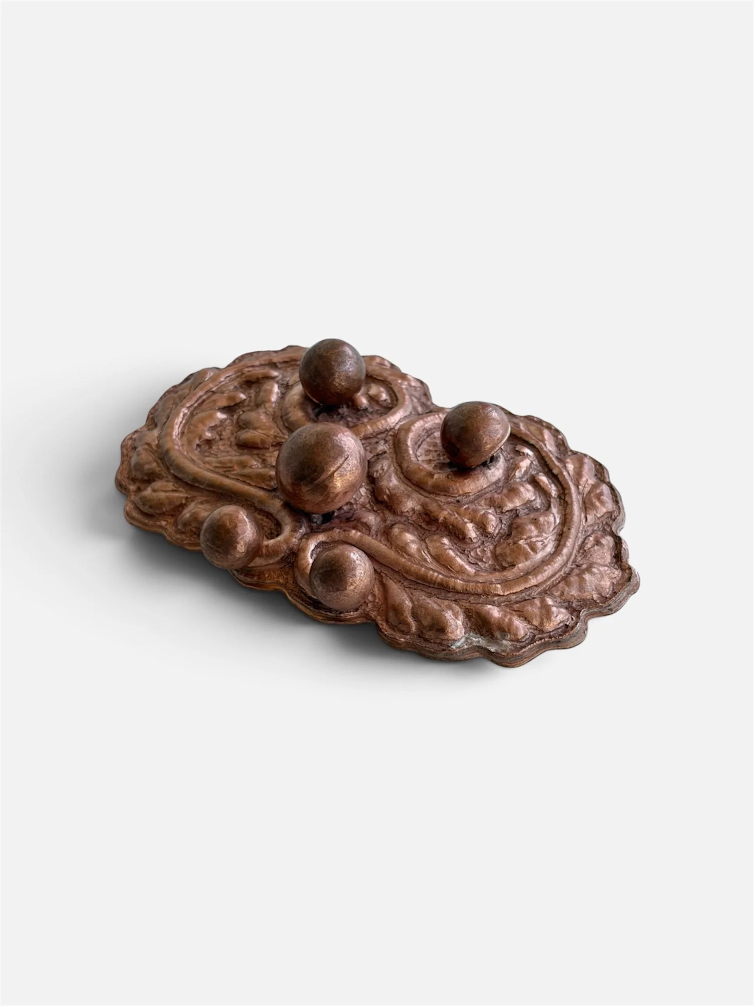 Daniel Kruger_art jewelry-brooch 2 2025-1.JPG