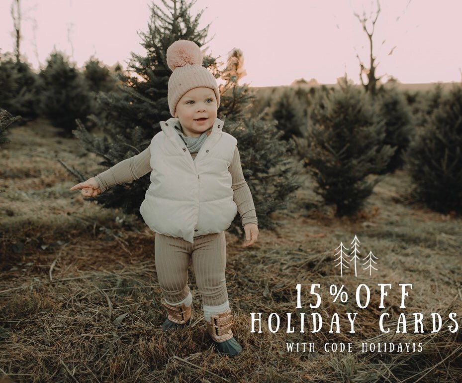 15% off printed and digital holiday cards! 
Use code Holiday15 until Sunday! #earlybird #prethanksgivingsale #alukepaperie #holidaycardseason photography by @themattiemyrtle