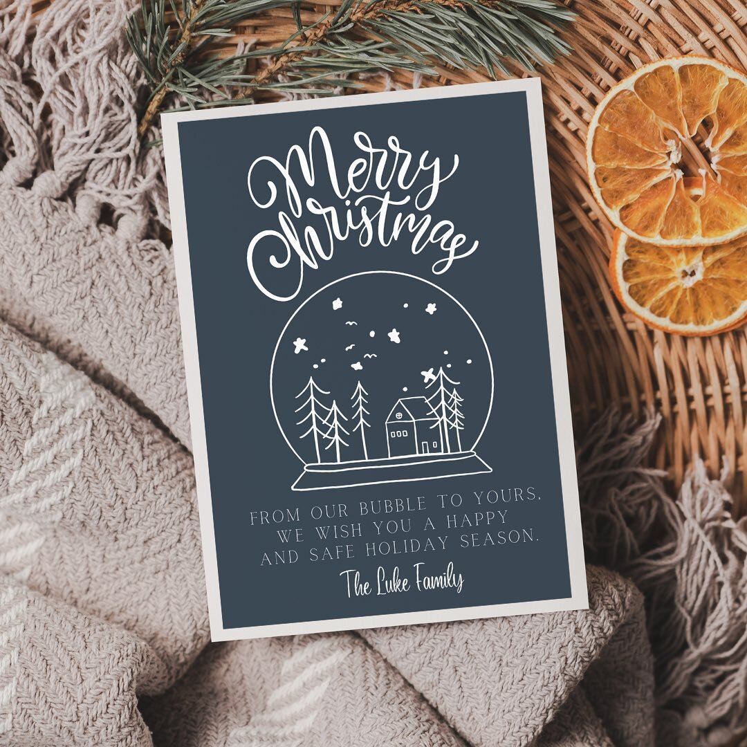 Would you rather send an e-card or print from home? Holiday cards now offer a digital download option! 

#alukepaperie #holidaycardseason #2021holidays