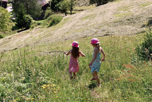 3 Ways Connecting with Nature Can Foster a Love of Outdoors in Kids