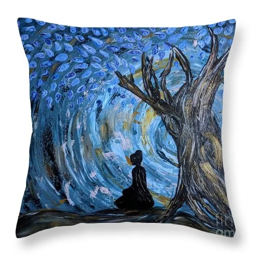 priya pillow.jpg