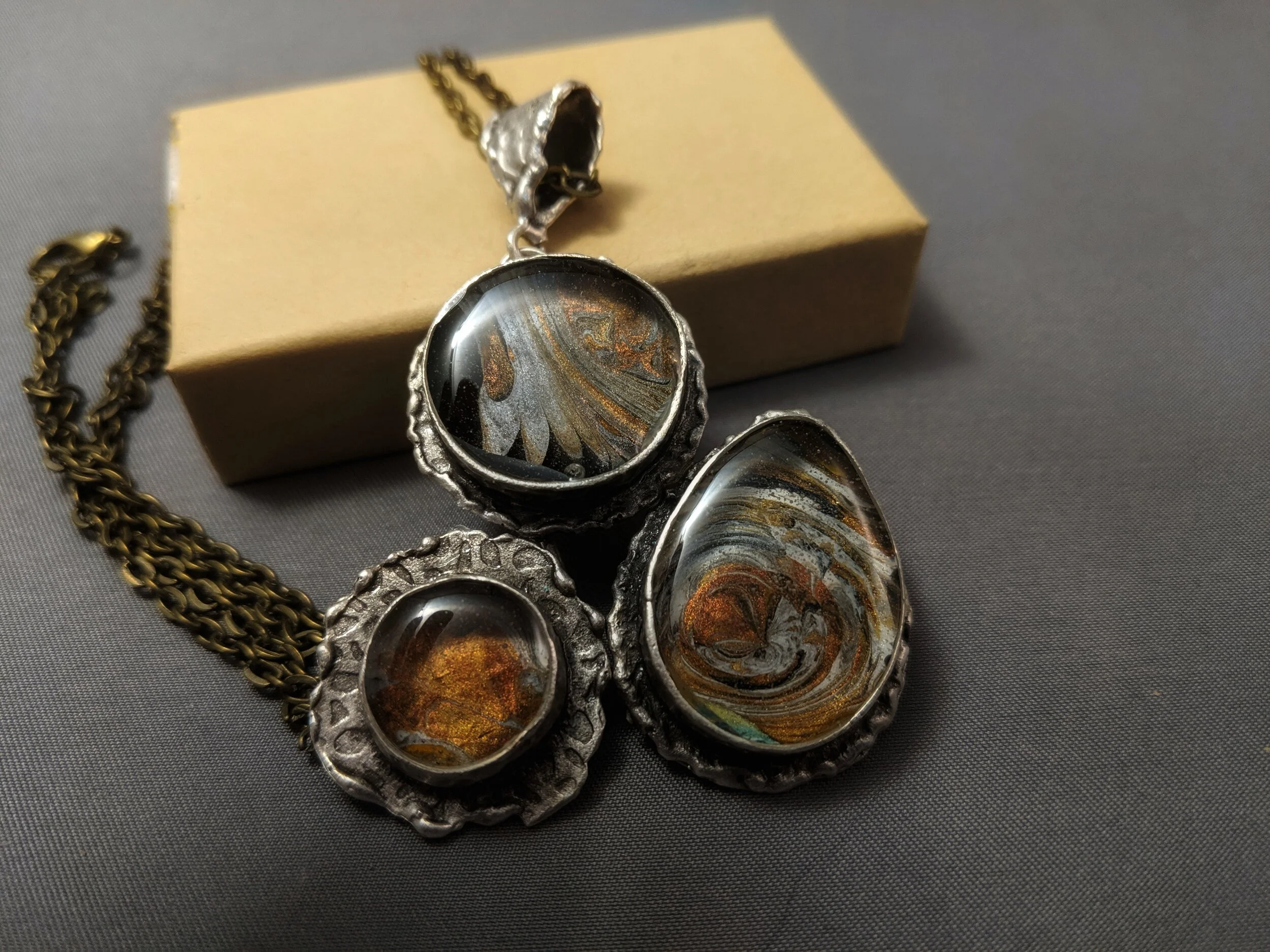 Triple Cab Silver Necklace