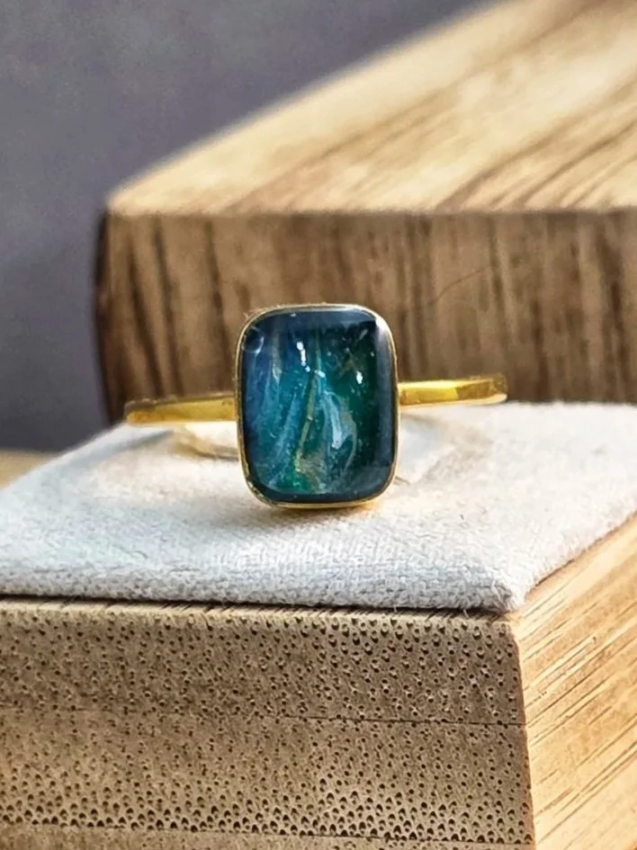 Quiet Current — Demure Wearable Art Ring