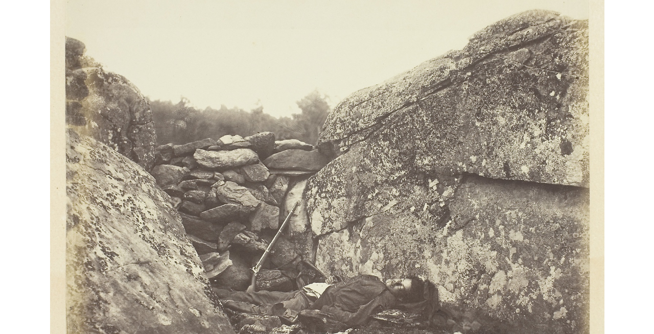 Alexander Gardner, Home of a Rebel Sharpshooter , 1863