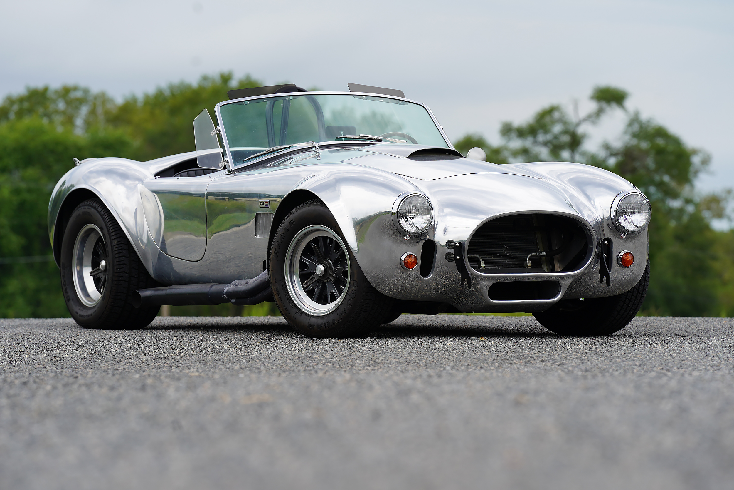 1965 Shelby Cobra CSX Aluminum Body 427 FE 01.jpg