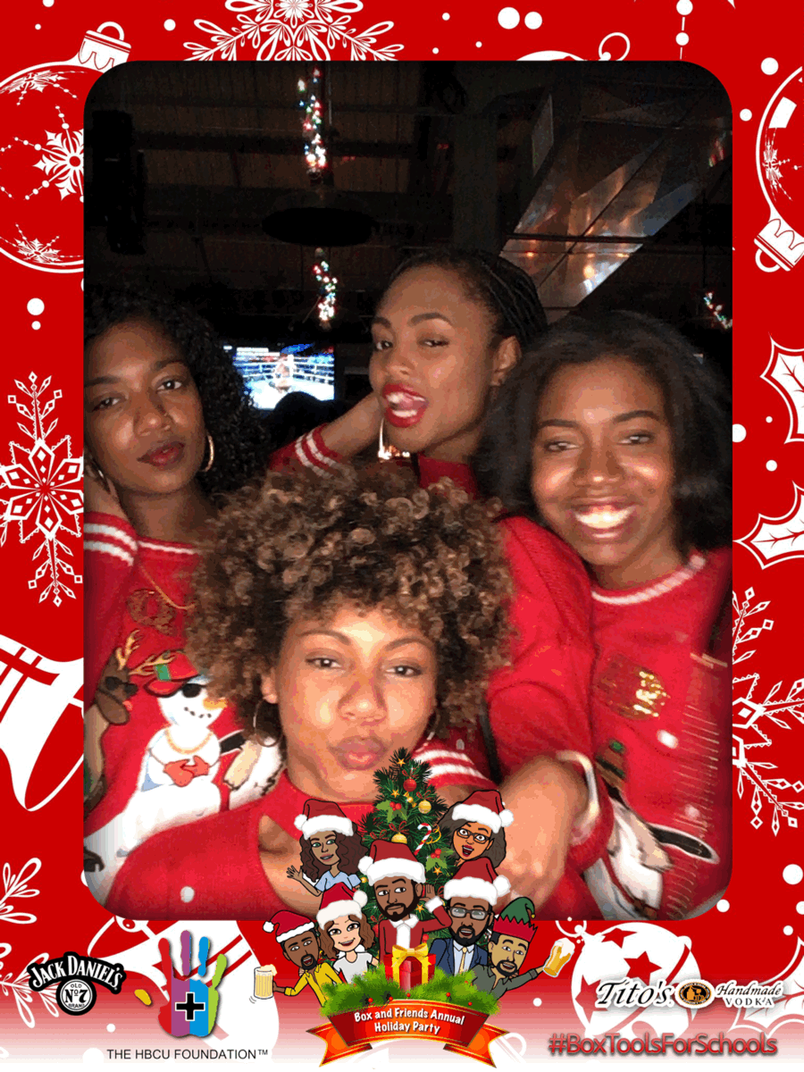 357QOY-171210003136.gif