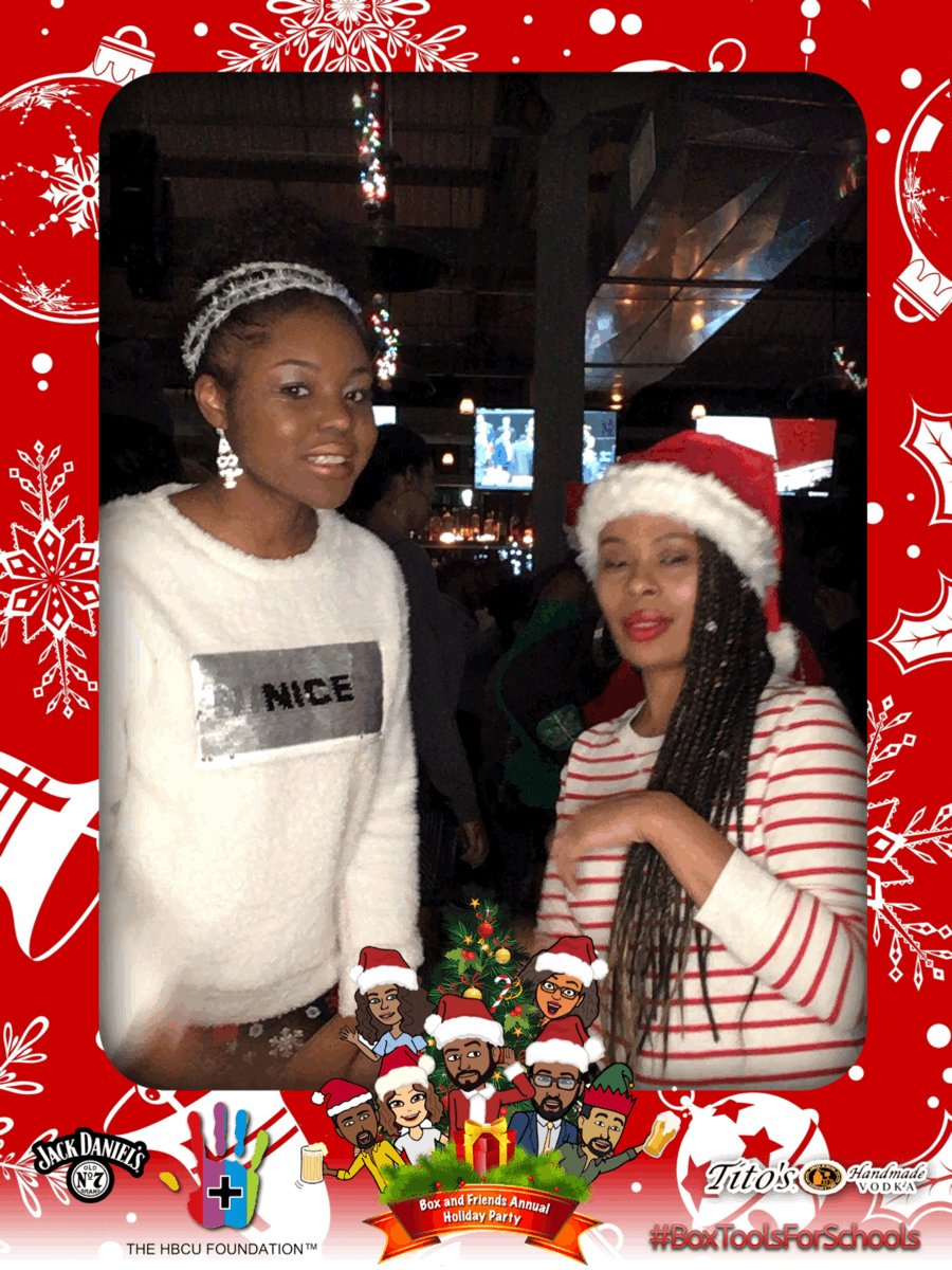 357QOY-171210003634.gif