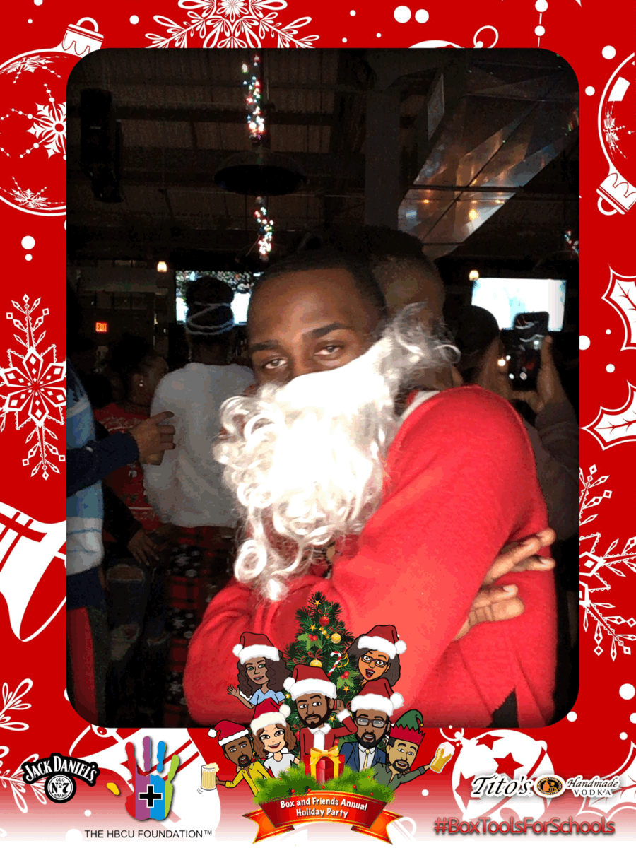 357QOY-171210005306.gif