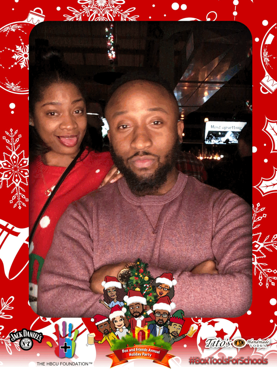 357QOY-171210005427.gif
