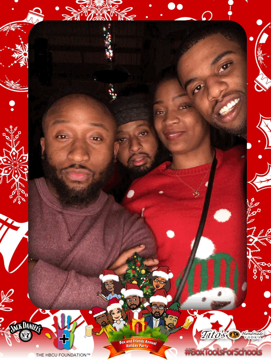357QOY-171210005814.gif