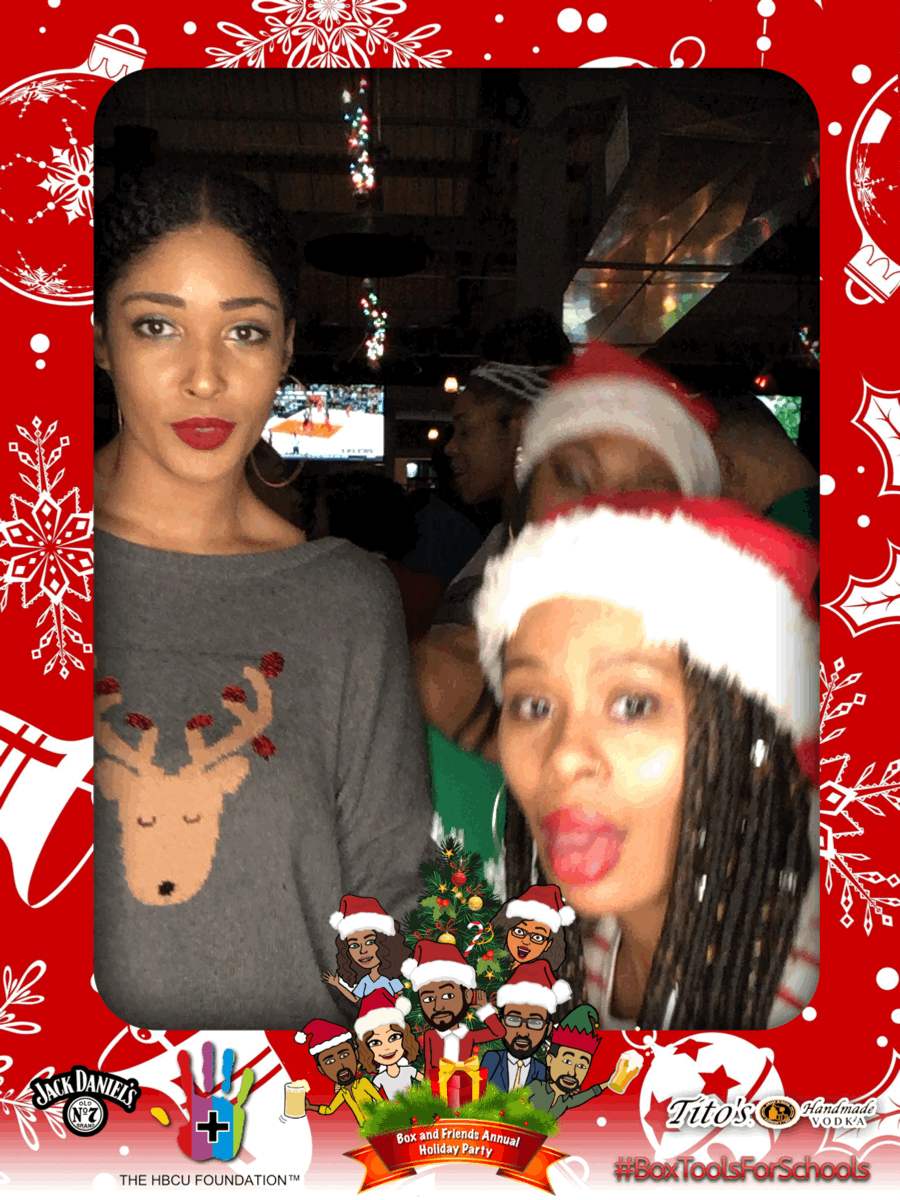 357QOY-171210010227.gif
