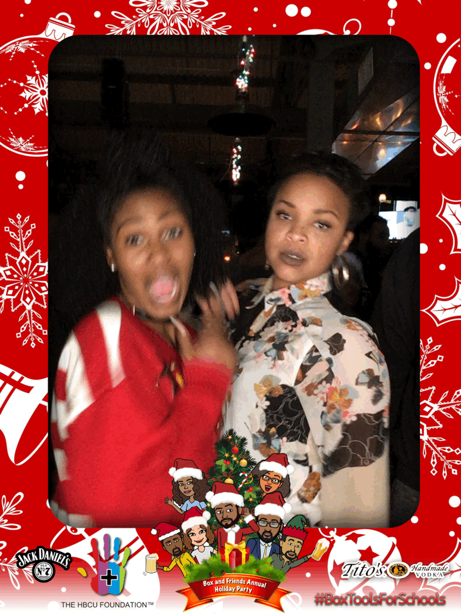 357QOY-171210011433.gif