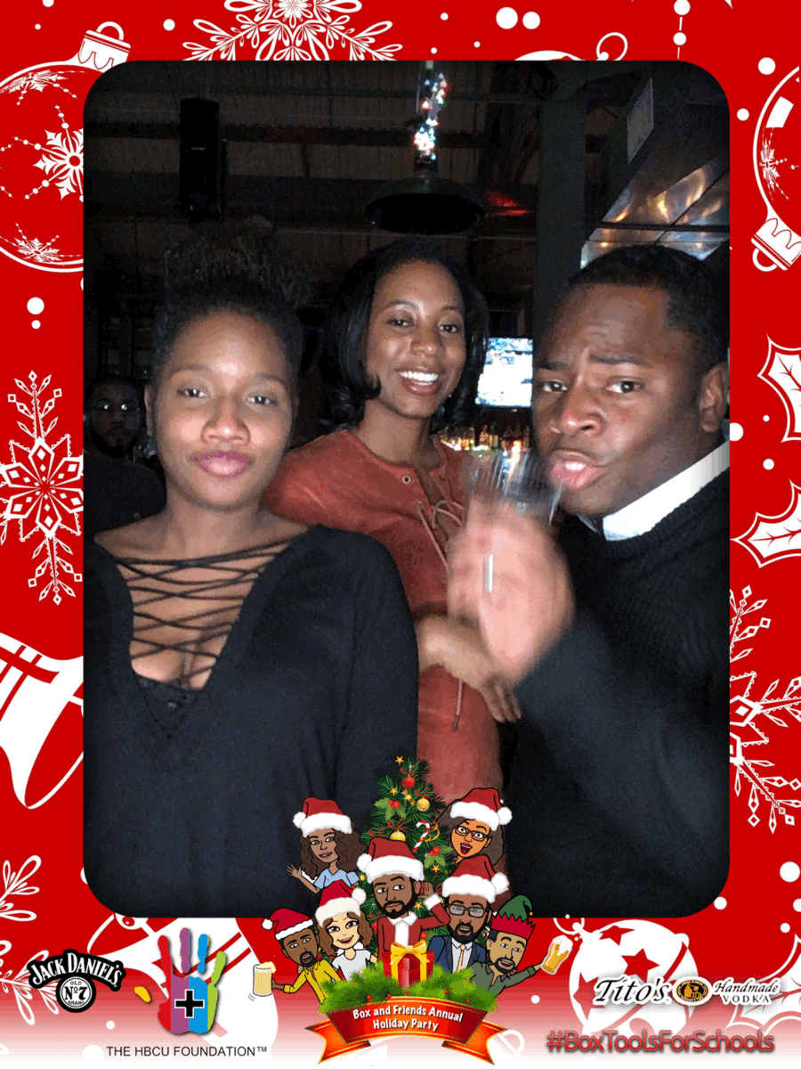 357QOY-171210012344.gif