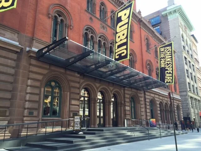 JoesPub Front 2.jpeg