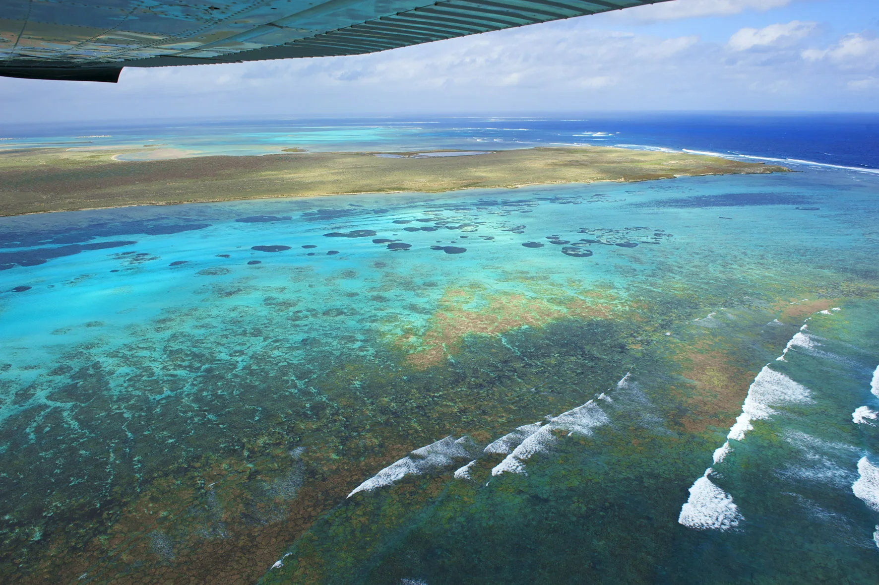 Abrolhos Islands Discovery Tour with Pink Lake