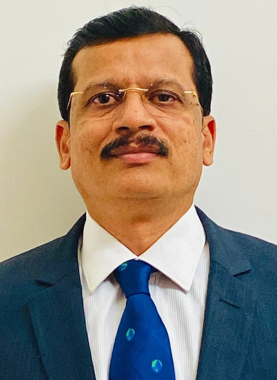 Mastering Cataract Surgery: Techniques from the Latest Patent by Dr. Heralgi